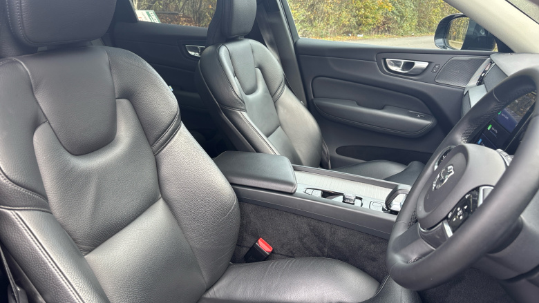 Volvo XC60 2.0 T6 [350] RC PHEV Plus Dark 5dr AWD Geartronic Estate